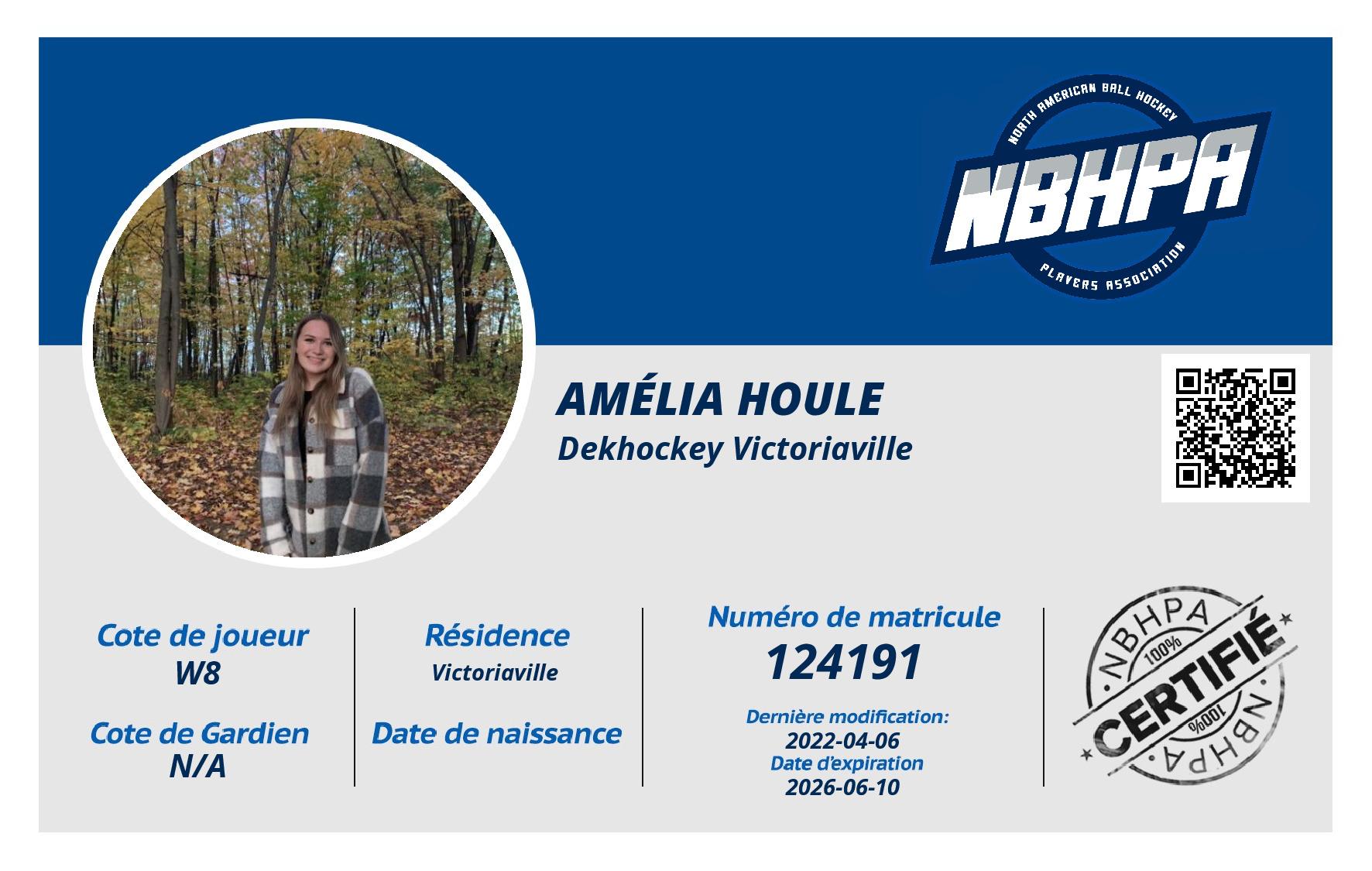 Amélia Houle