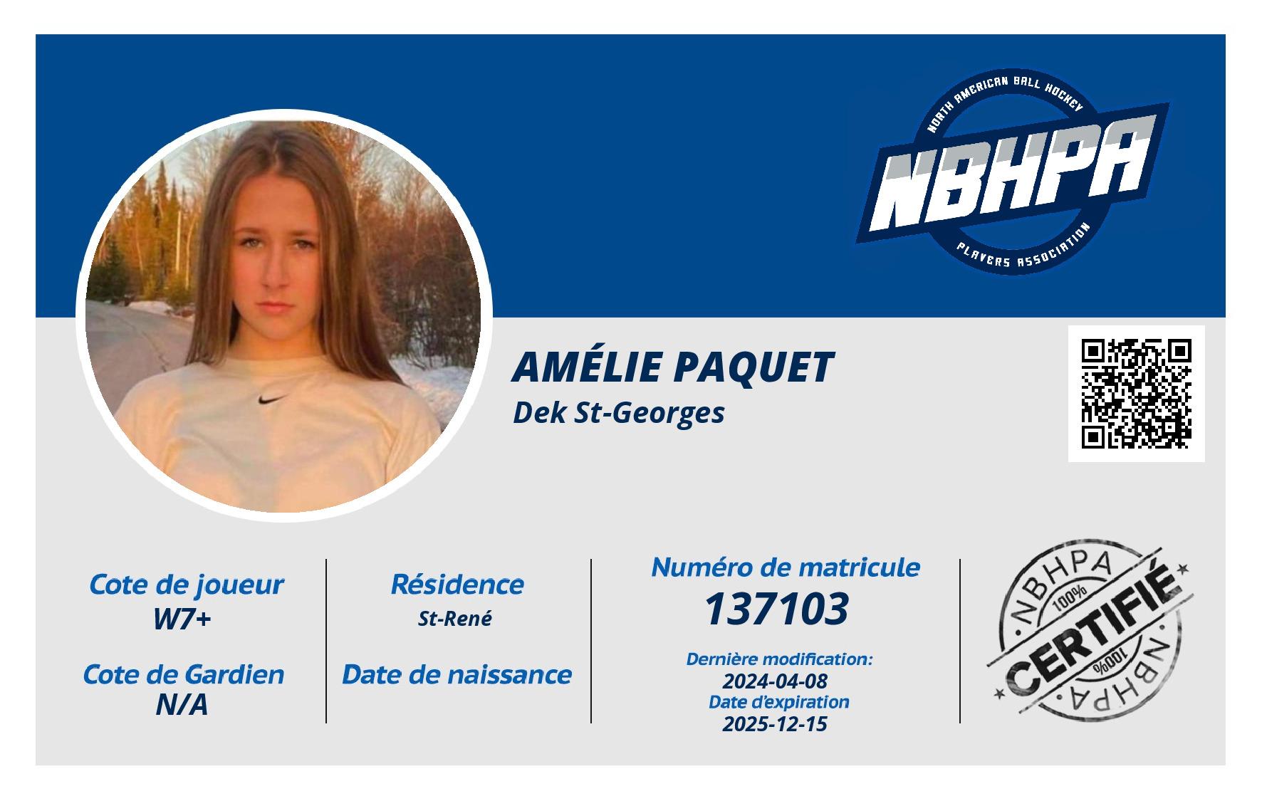 Amélie Paquet