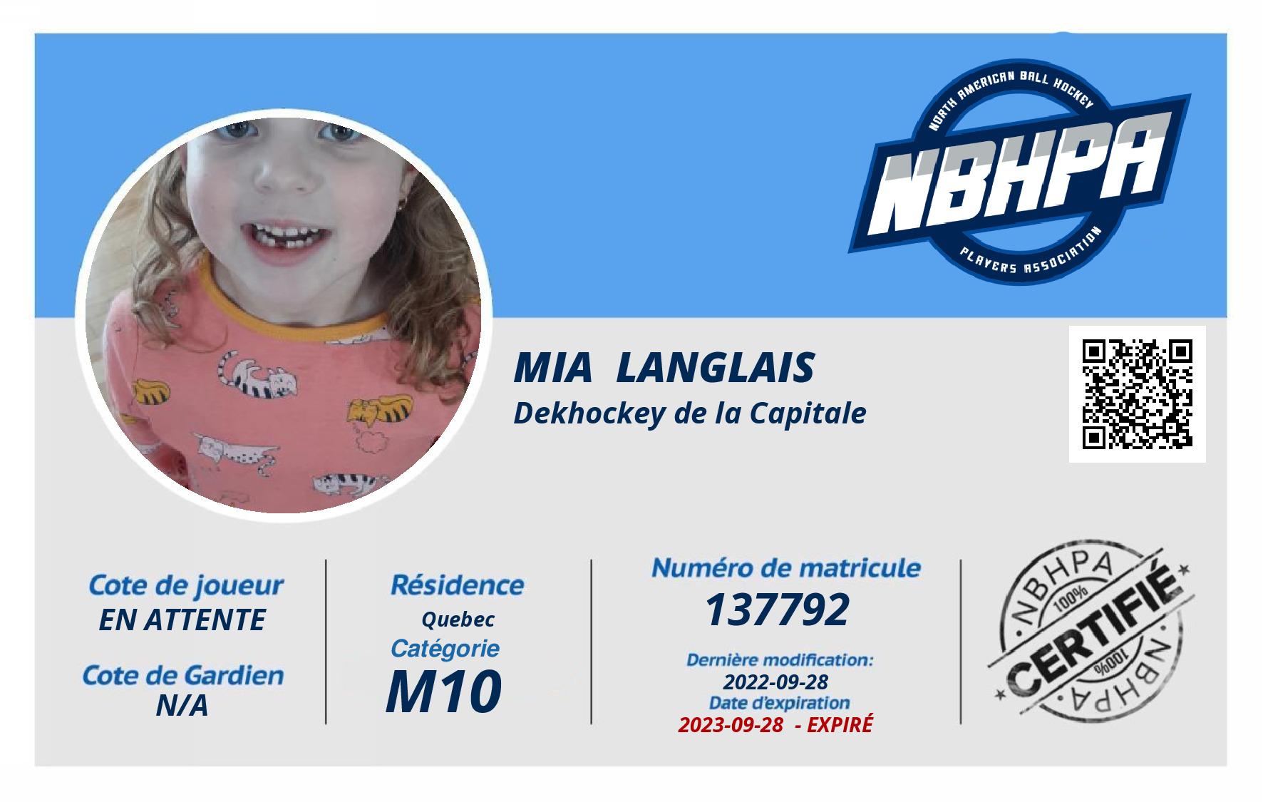 Mia  Langlais