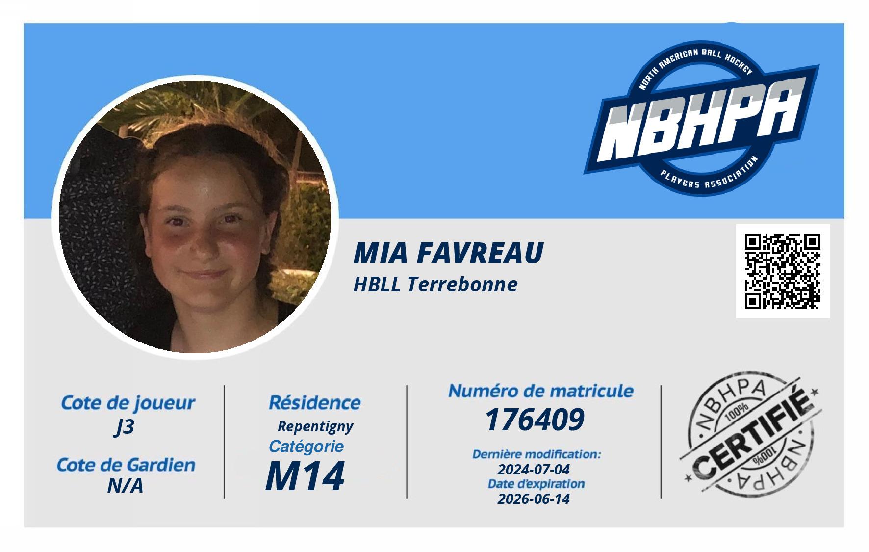 Mia Favreau