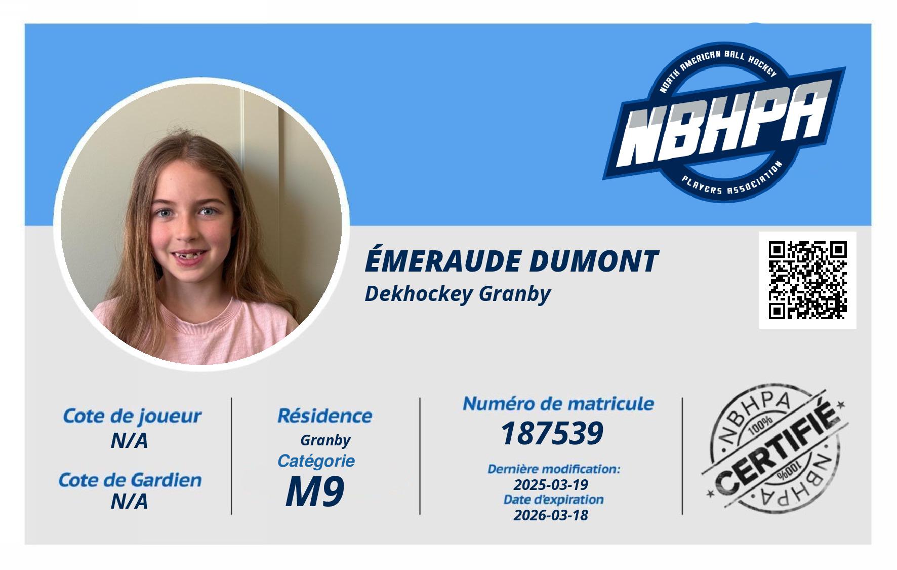 Émeraude Dumont 